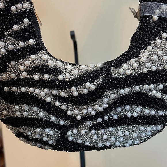 From India To You | Beaded Mini Hobo Bag - Picture 5 of 10